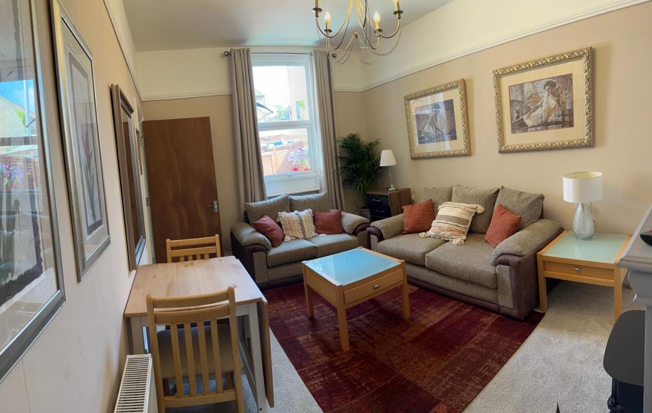 Self Contained Garden Flat Newly Refurbished Apartment Bridlington Exterior photo